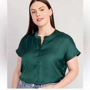 Old Navy Dolman Sleeve Green Satin Blouse Size 2X